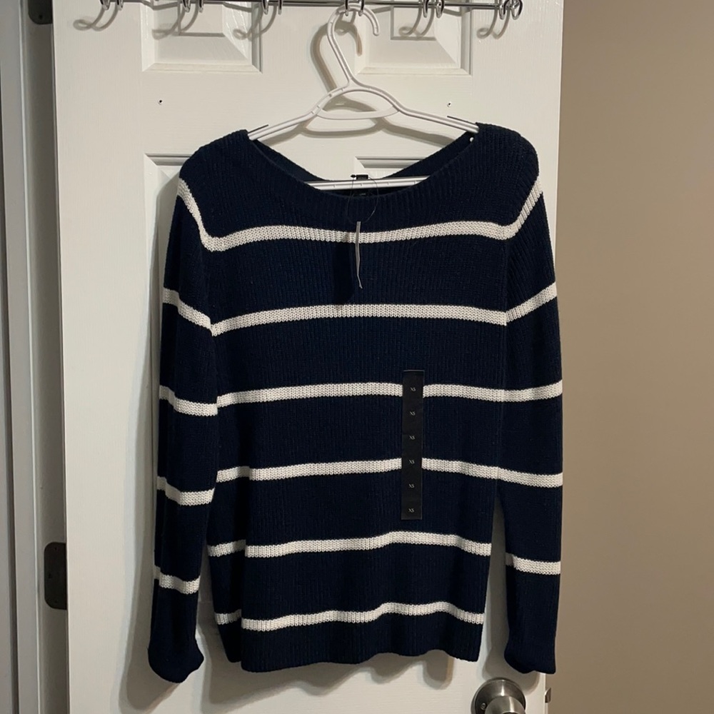 NEW! Banana Republic Sweater